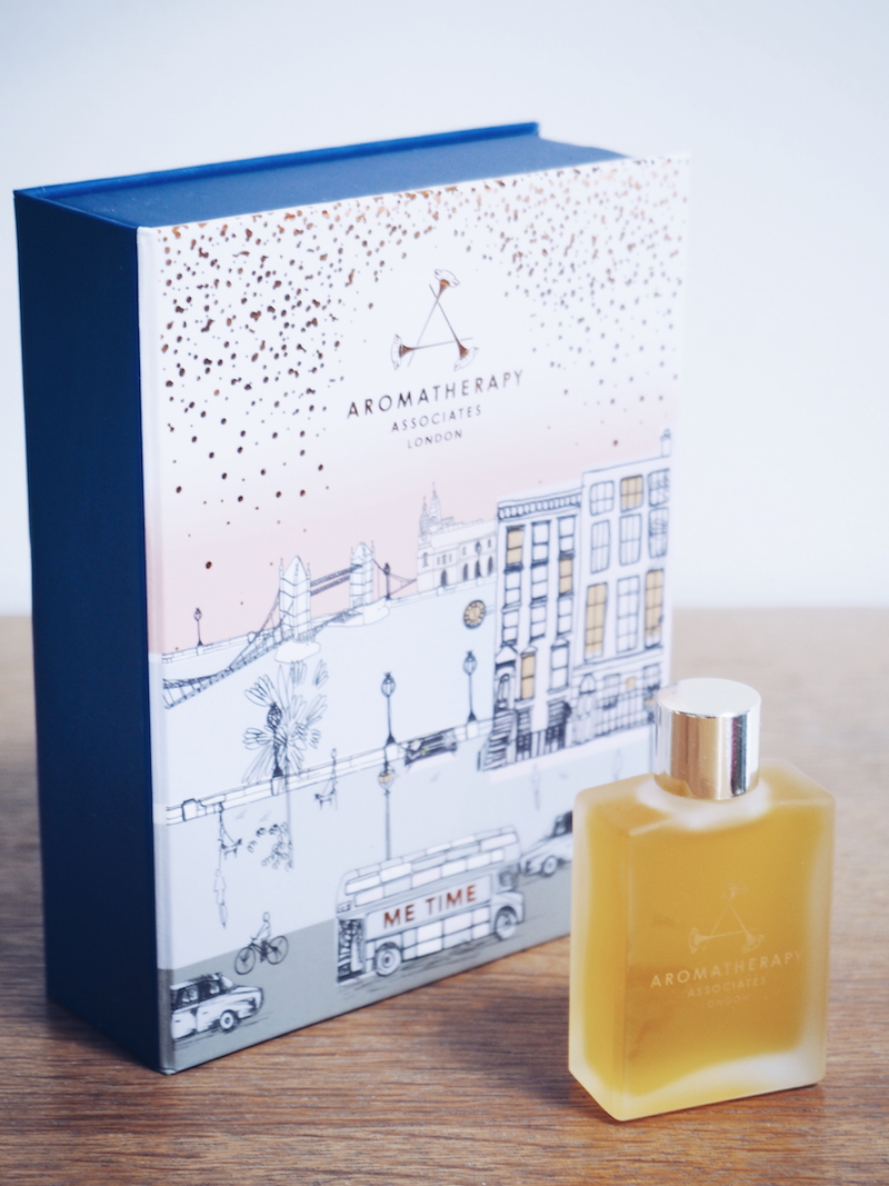 Aromatherapy Associates Me Time Renewing Rose bath and shower oil