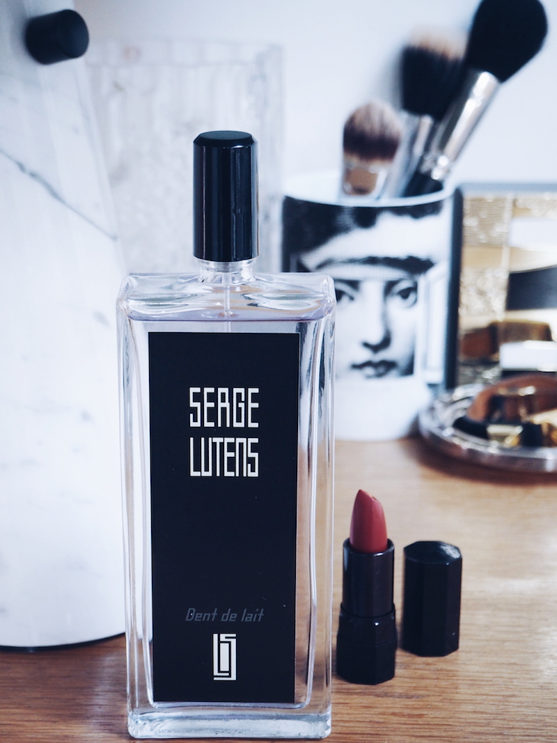 Serge Lutens Dent de Lait perfume