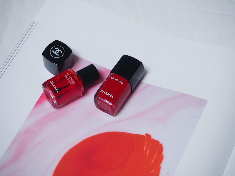 Chanel Le Rouge Collection Le Vernis Nail Gloss in Rouge Radical no1