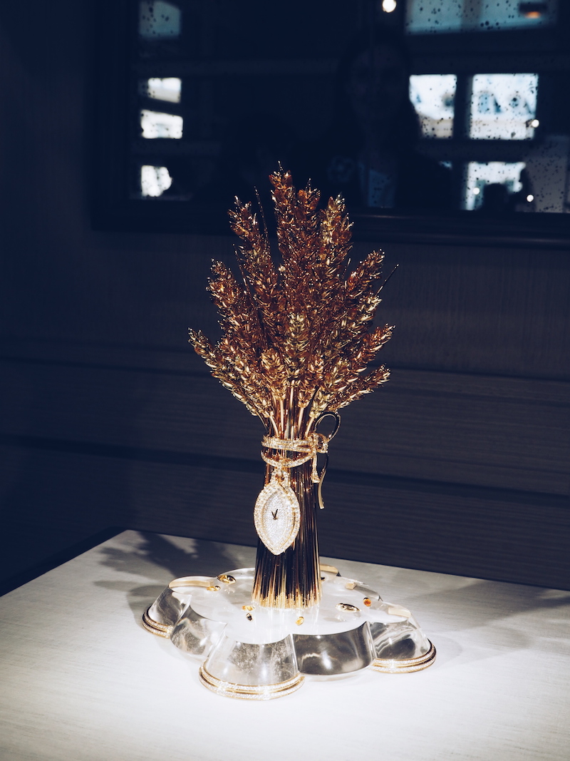 Chanel Bouquet de Moisson clock