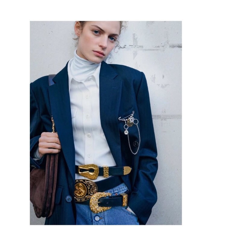 Thinking about a belt pile-on 👌 📷 by Joséphine Löchen for @m_magazine