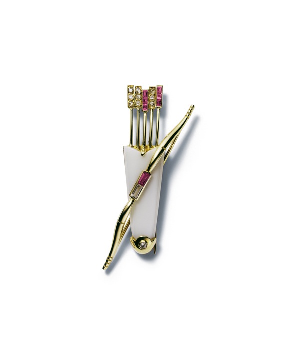 Cartier-Style-and-History-Grand-Palais-1949-Bow-and-quiver-brooch