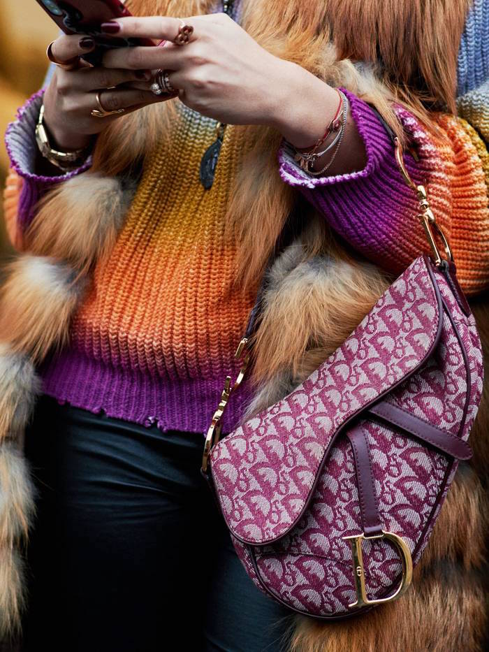 Dior saddle on sale bag purple