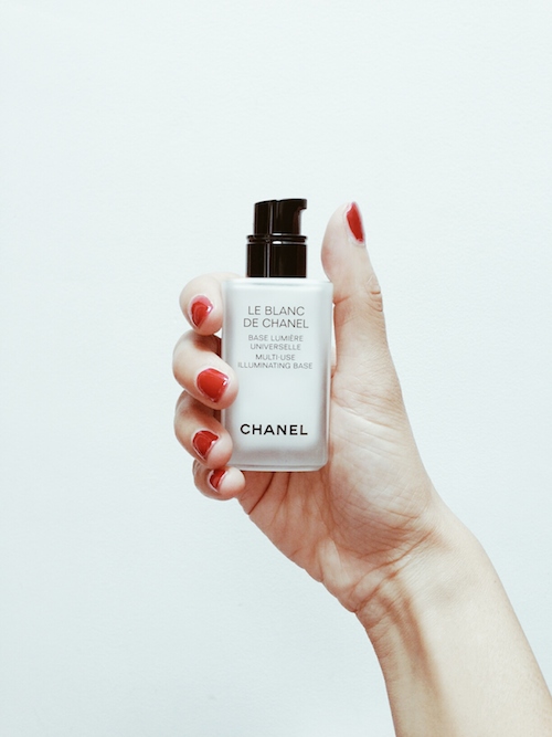 Le-Blanc-De-Chanel-pump-bottle